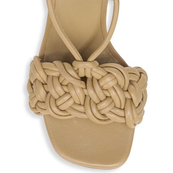 NWOT VINCE Quenelle Sandal‎ in Dune (7.5) - Picture 2 of 11